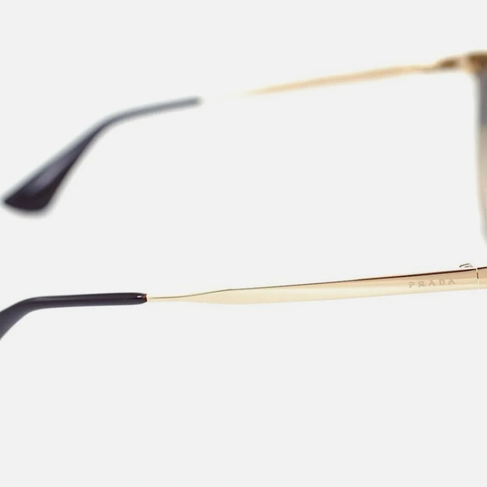 Prada sunglasses - Picture 5 of 8